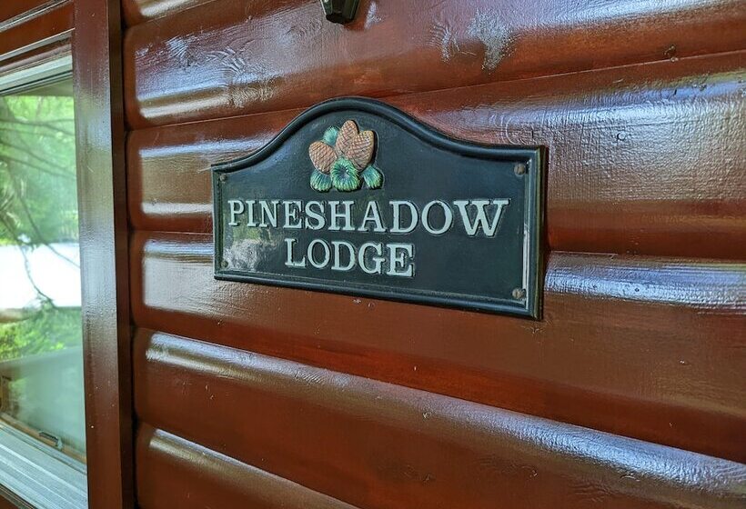 בית מלון כפרי Pineshadow Lodge Dog Friendly, Kenwick Park, Louth