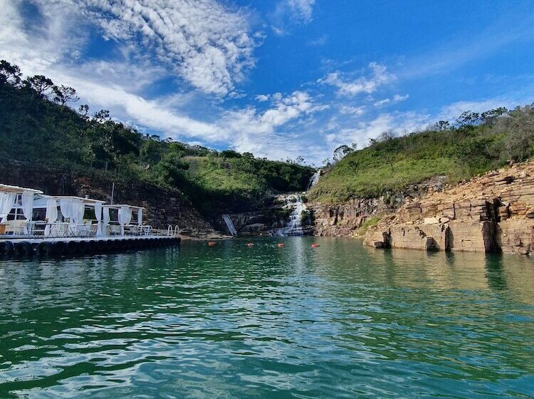 فندق Pousada Cachoeira Lagoa Azul
