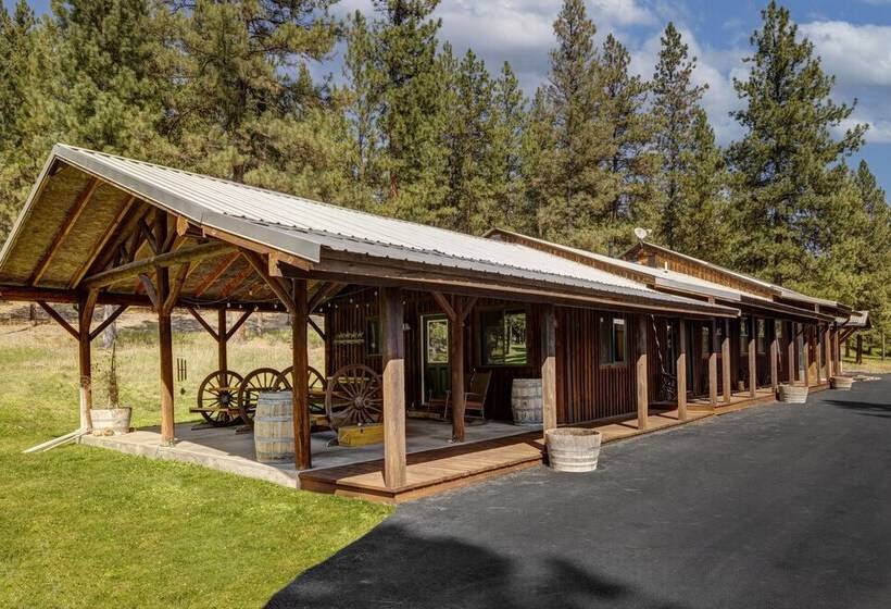 בית מלון כפרי Alpine Falls Ranch