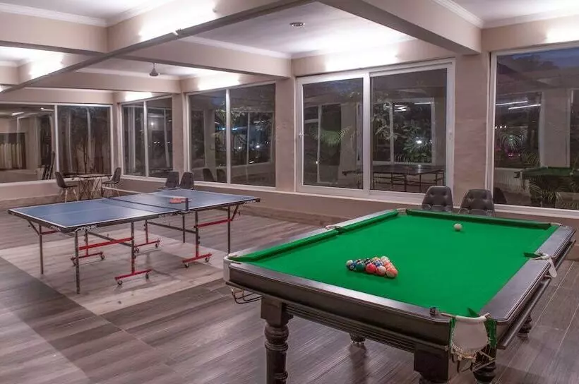 Hotelli Vow Resorts And Spa