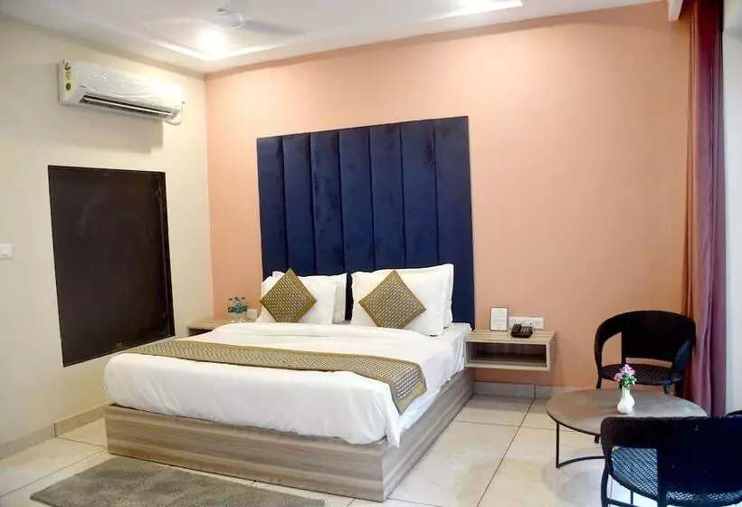 Hotelli Vow Resorts And Spa