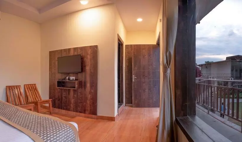 Hotelli Vow Resorts And Spa