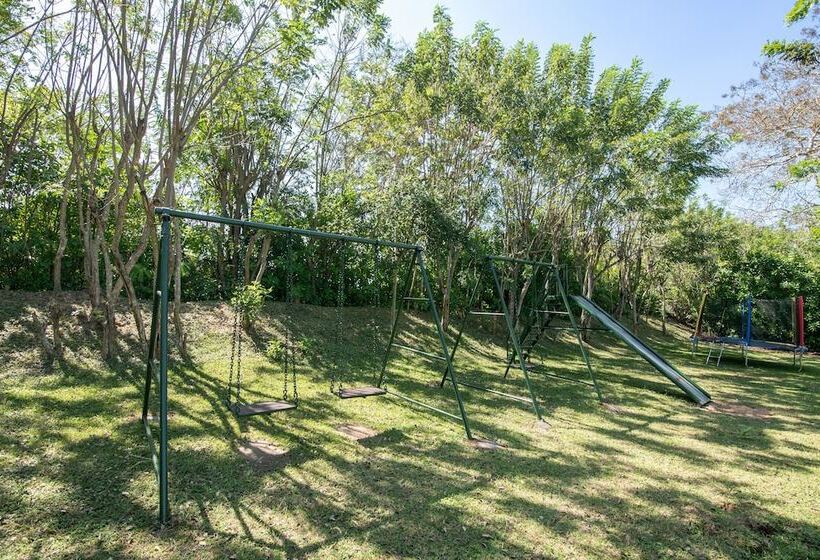 Pensão Bamboo Banks