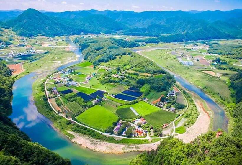 Pyeongchanggang Healing House Pension