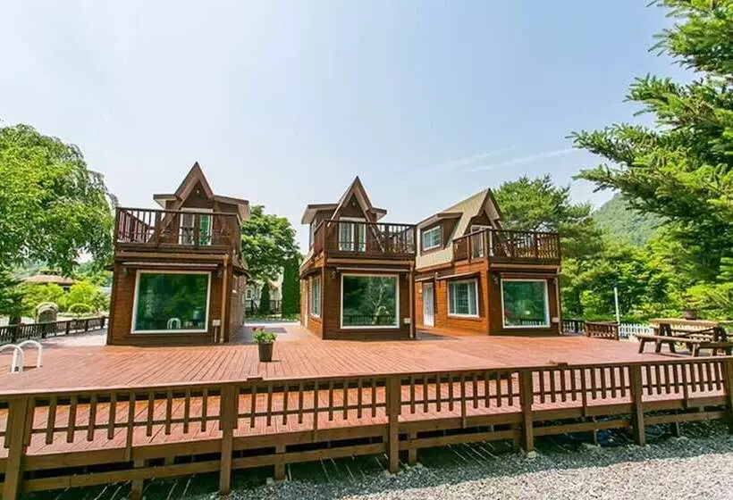 Pyeongchanggang Healing House Pension