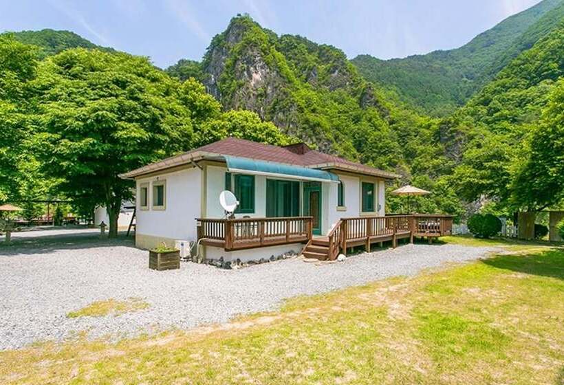 Pyeongchanggang Healing House Pension