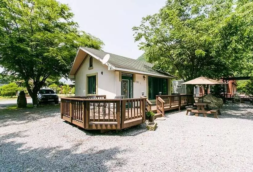 Pyeongchanggang Healing House Pension
