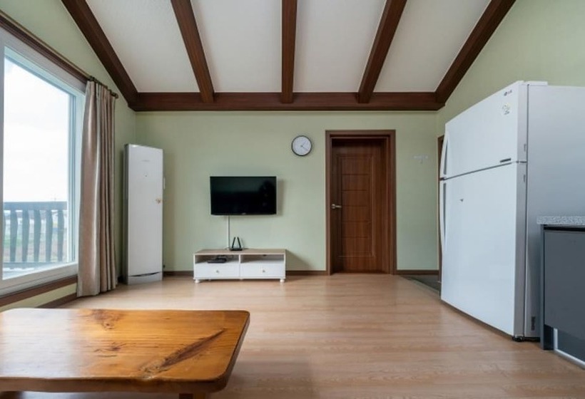 Taean The Morning Sea Pension