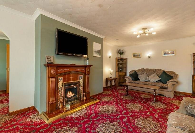 Trefelyn Cottage In Saundersfoot