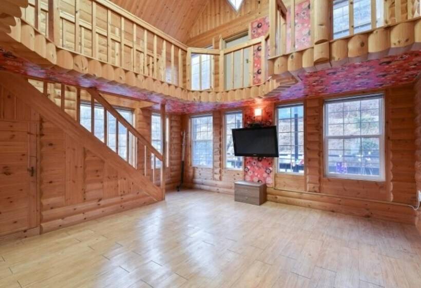 Yangsan Happy Valley Pension