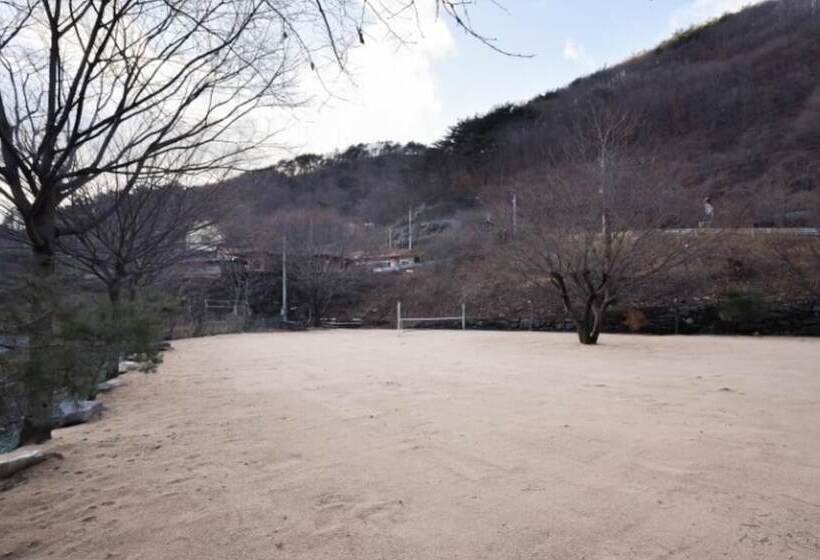 Yangsan Happy Valley Pension