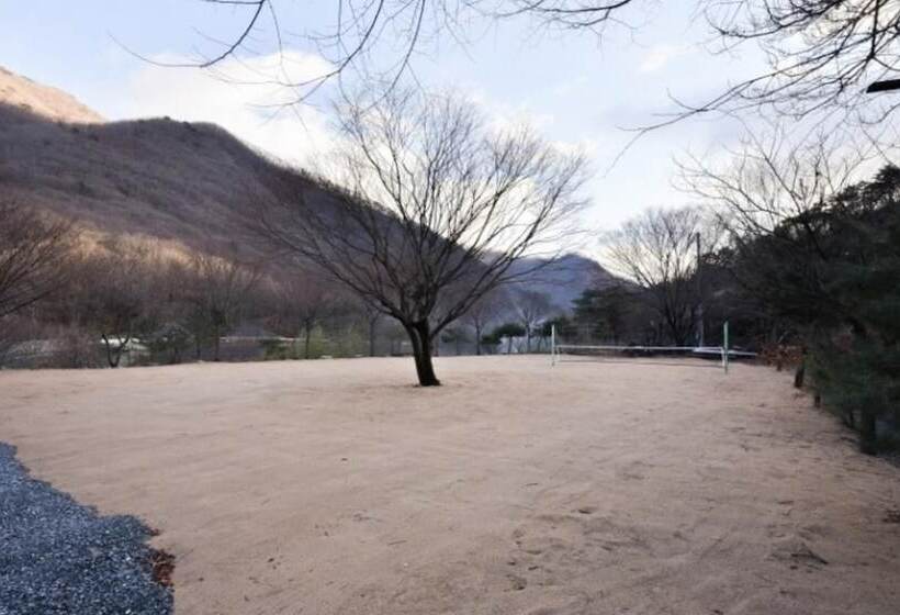 Yangsan Happy Valley Pension