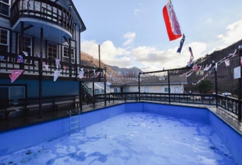 Yangsan Happy Valley Pension