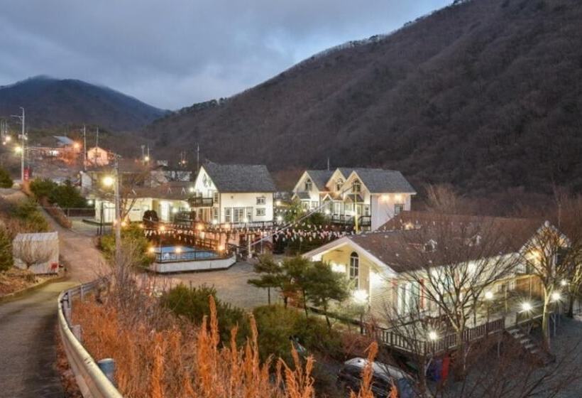 Yangsan Happy Valley Pension