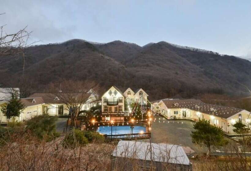 Yangsan Happy Valley Pension