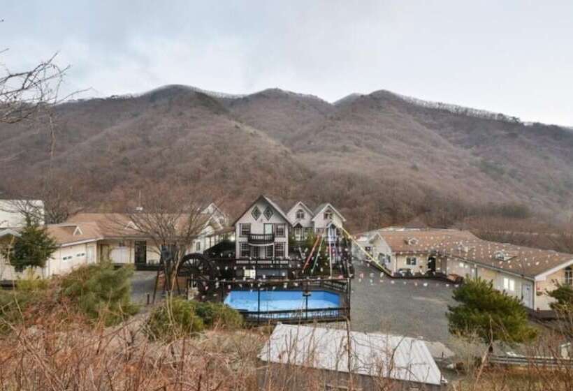 Yangsan Happy Valley Pension