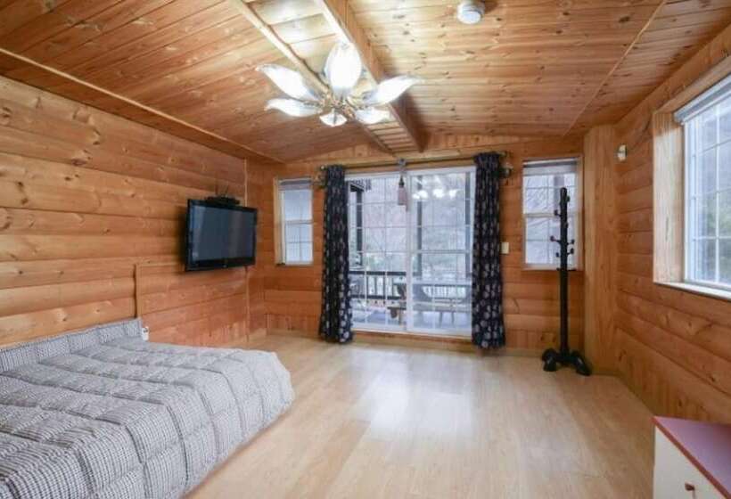 Yangsan Happy Valley Pension