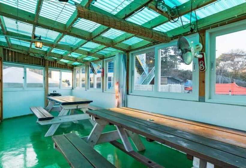 Yangyang Vintage House Pension