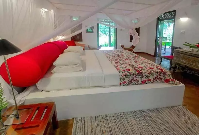 Отель Apa Villa Illuketia