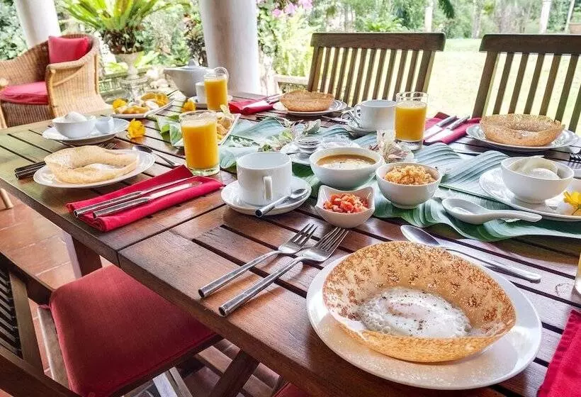 Отель Apa Villa Illuketia