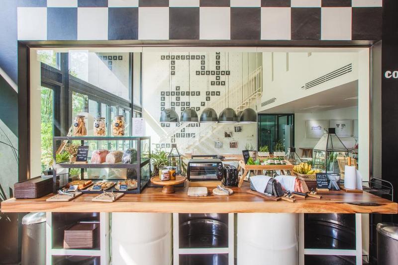 Blu Monkey Hub And Hotel Phuket Town  Free All Day Coworking Space