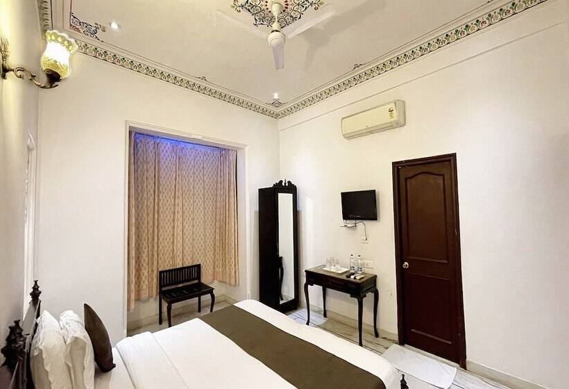 호텔 Boheda Palace