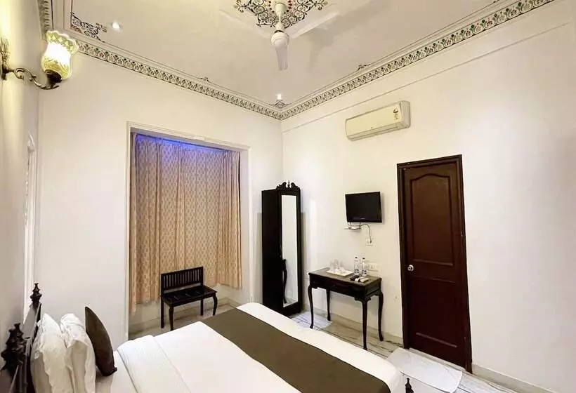 Отель Boheda Palace