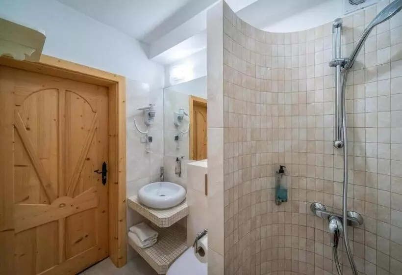 בית מלון כפרי Butorowy Dwór