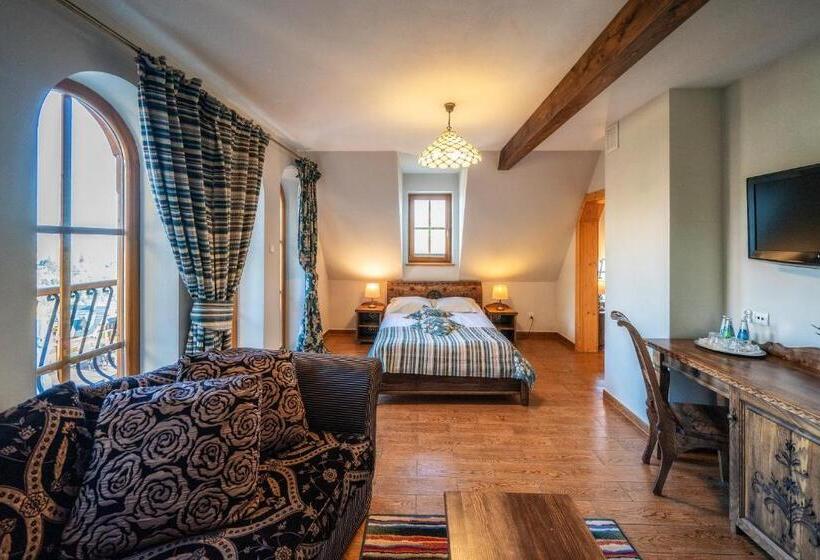 בית מלון כפרי Butorowy Dwór