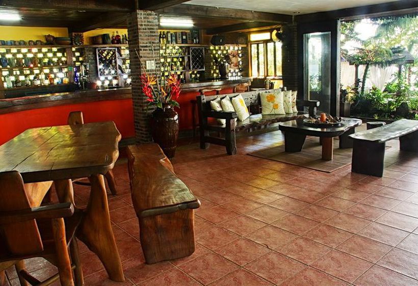 Hotel Chema's By The Sea