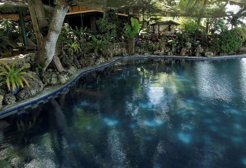 Hotel Chema's By The Sea