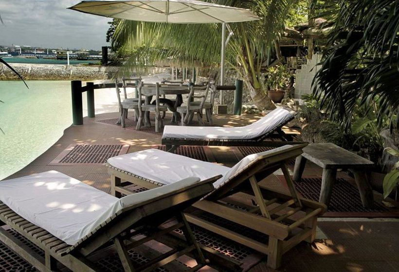 Hotel Chema's By The Sea