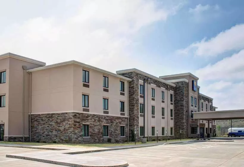 호텔 Comfort Inn & Suites