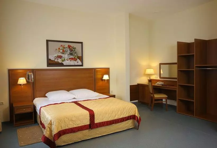 酒店 Complex Lubim