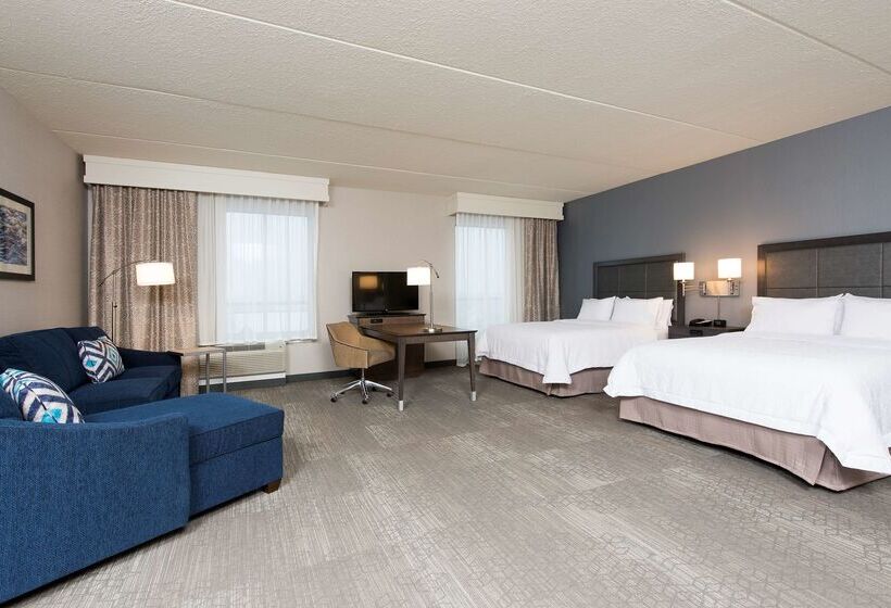 فندق Hampton Inn & Suites Grand Rapids Downtown