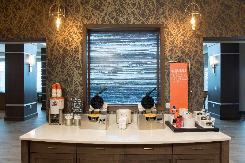 فندق Hampton Inn & Suites Grand Rapids Downtown