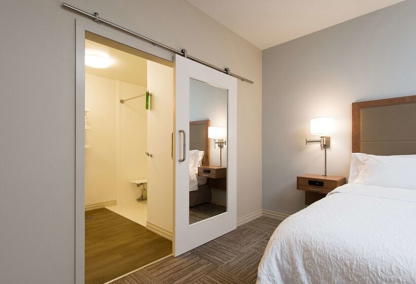 בית מלון כפרי Hampton Inn & Suites Orangeburg