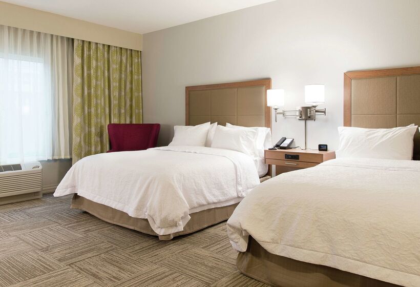 בית מלון כפרי Hampton Inn & Suites Orangeburg