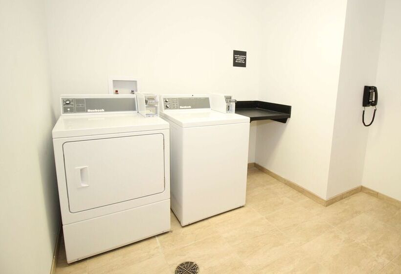 בית מלון כפרי Hampton Inn & Suites Sandusky/milan