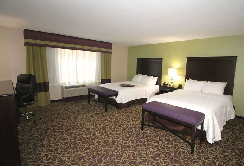 בית מלון כפרי Hampton Inn & Suites Sandusky/milan