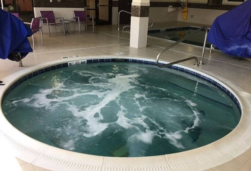 בית מלון כפרי Hampton Inn & Suites Sandusky/milan