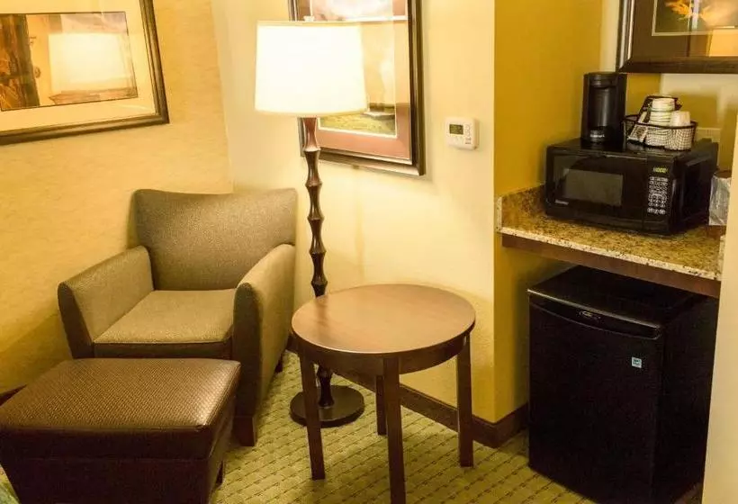 ホテル Little Missouri Inn & Suites Watford City