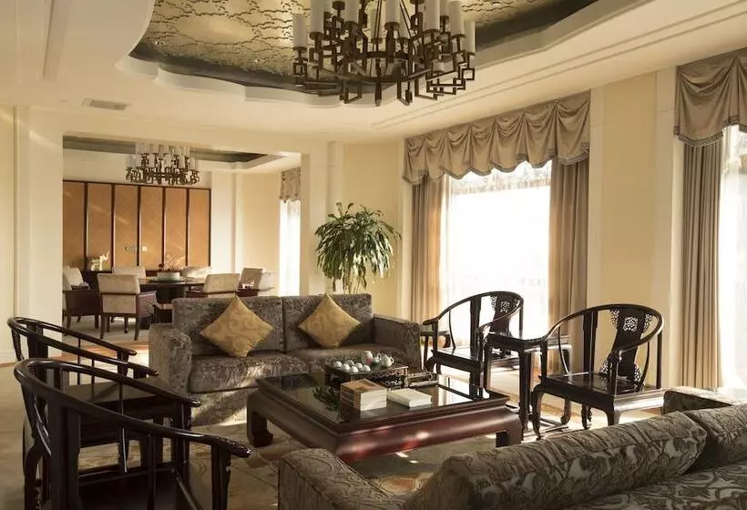 בית מלון כפרי Ovation Seven Cultivation