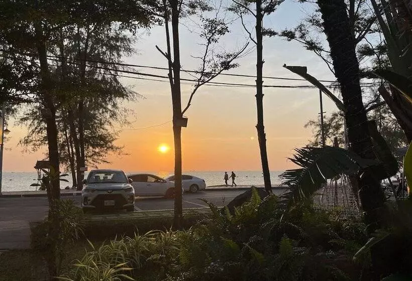 ホテル Sea Breeze Resort