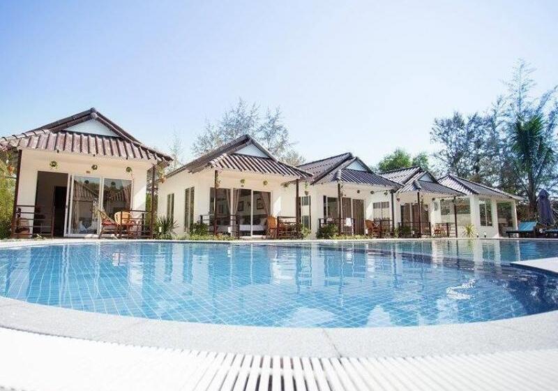 בית מלון כפרי Sea Breeze Resort