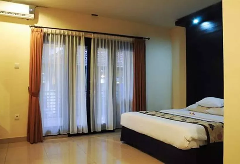 בית מלון כפרי Taman Tirta Ayu