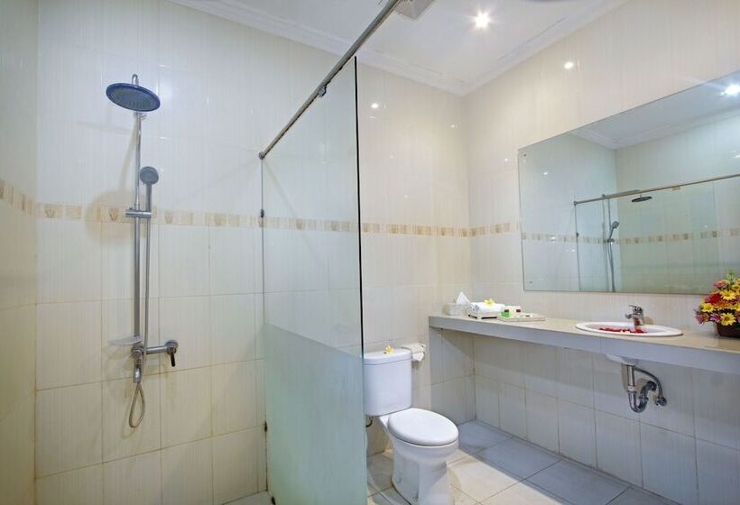 בית מלון כפרי The Brothers Villas Padang Padang