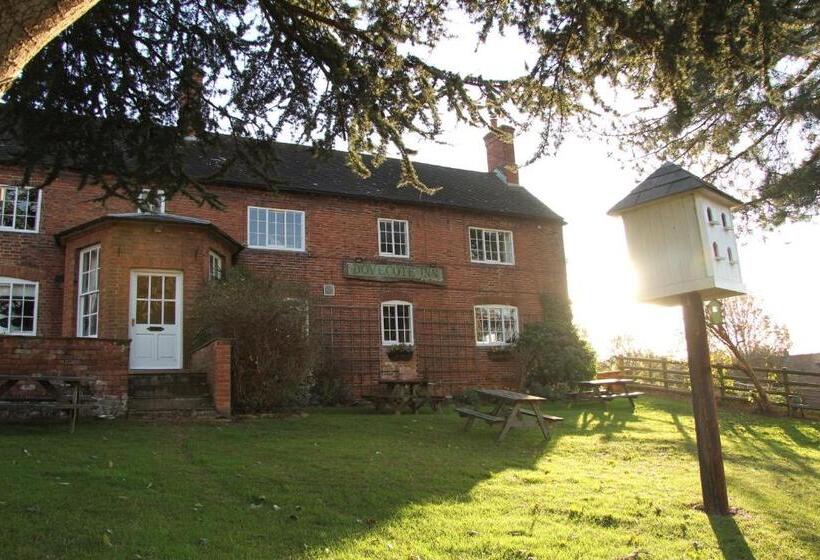 Отель The Dovecote Inn