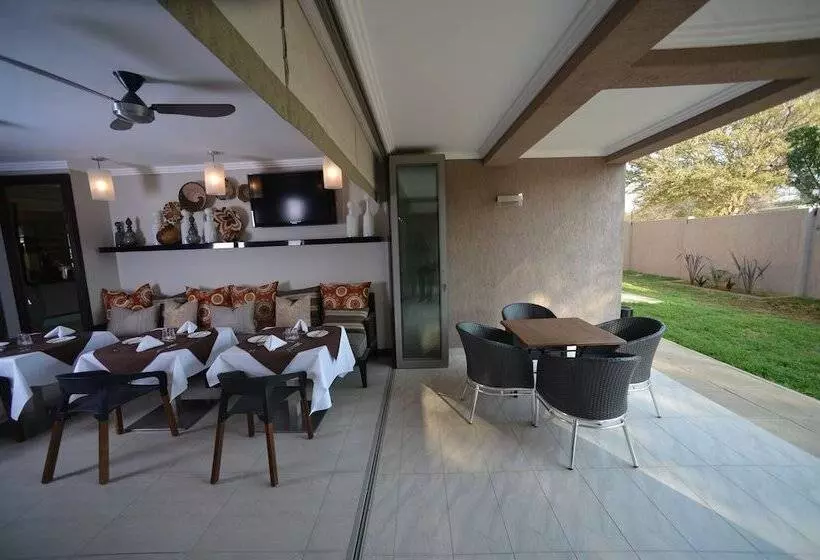 هتل Regent Select