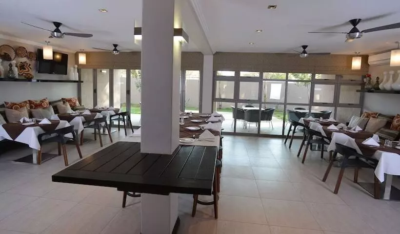 هتل Regent Select